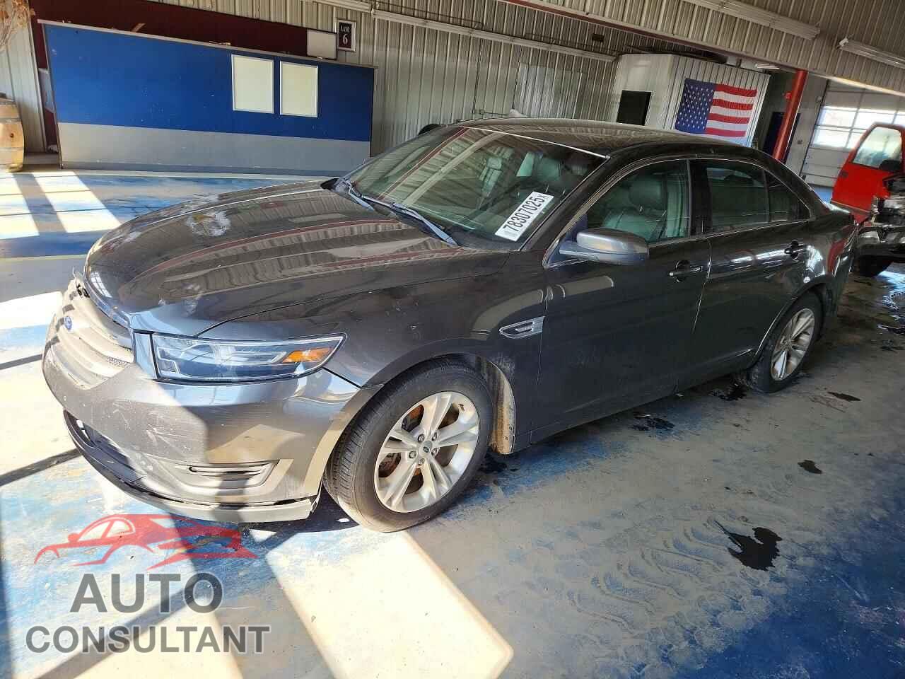 FORD TAURUS 2016 - 1FAHP2E85GG100692