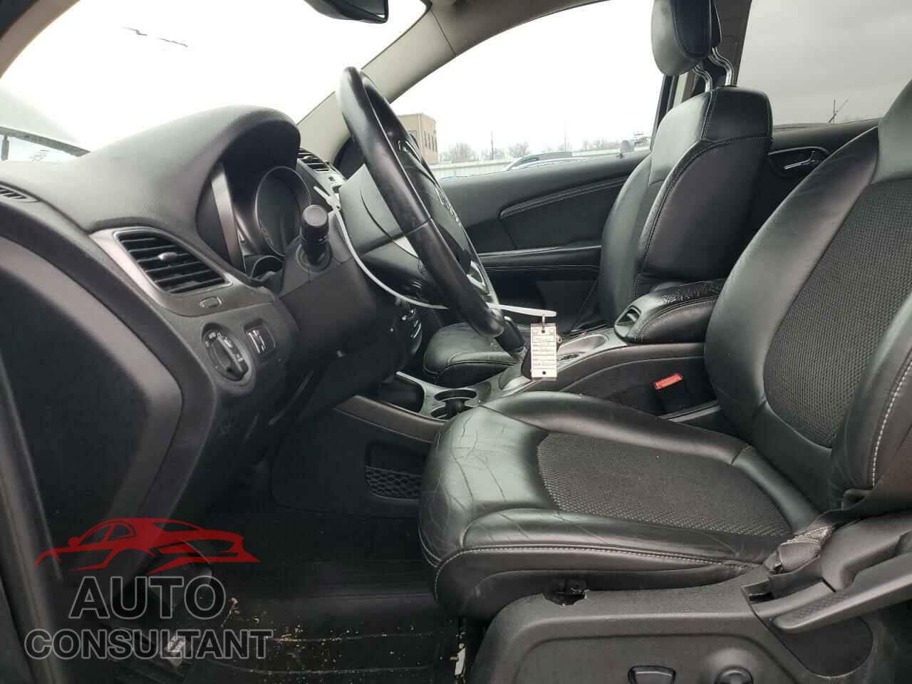 DODGE JOURNEY 2017 - 3C4PDCGG7HT536689