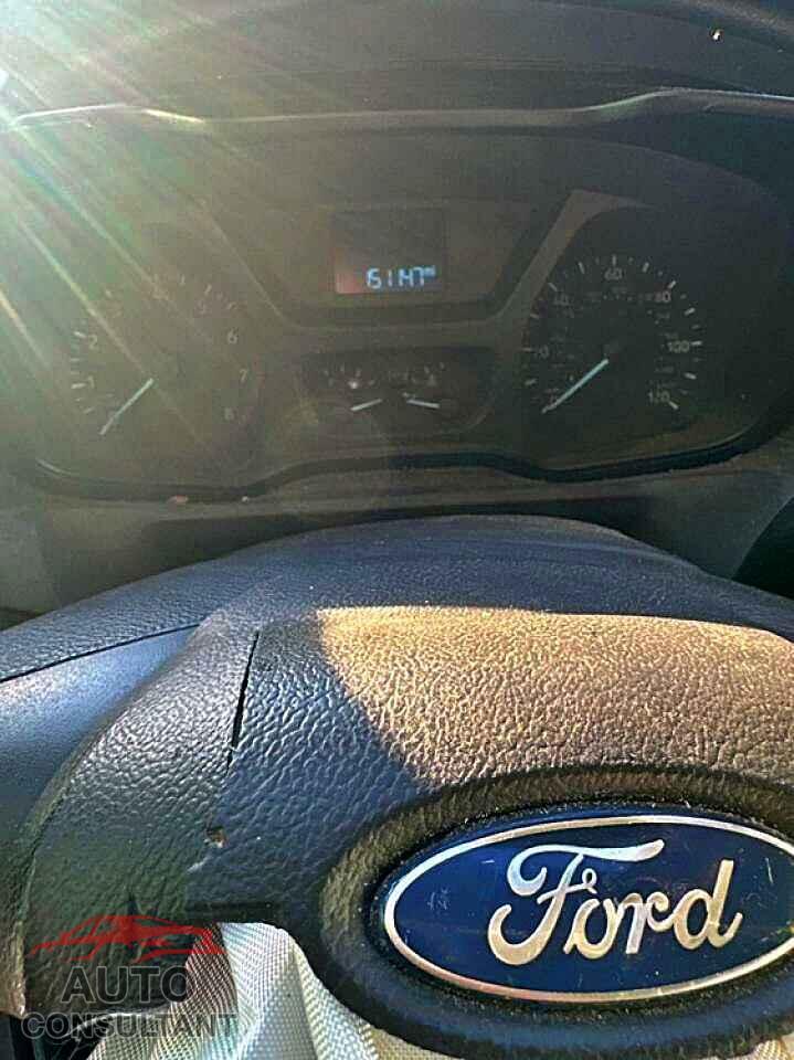 FORD TRANSIT 2017 - 1FTYR2CM0HKA78975