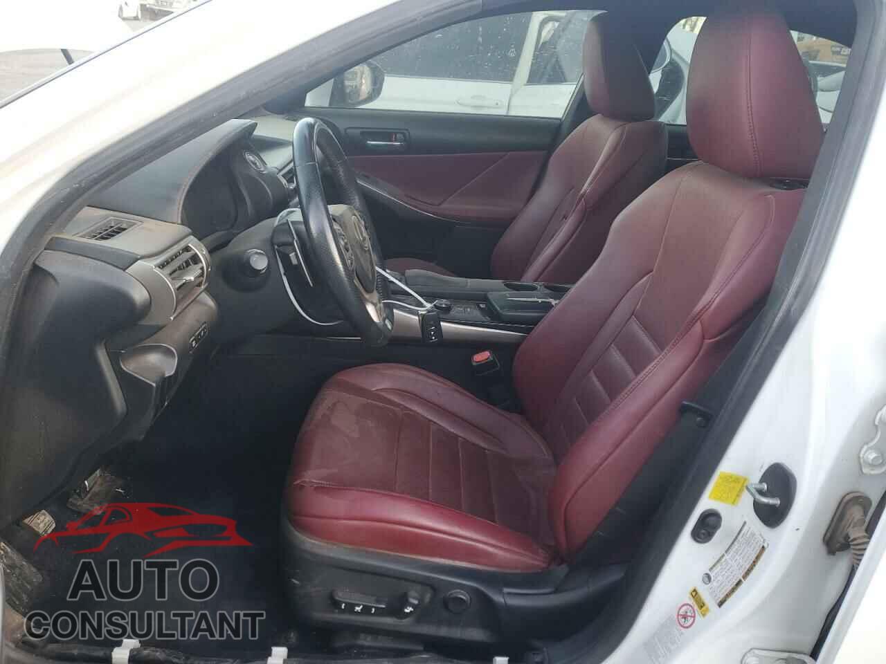 LEXUS IS 2014 - JTHBF1D25E5039720