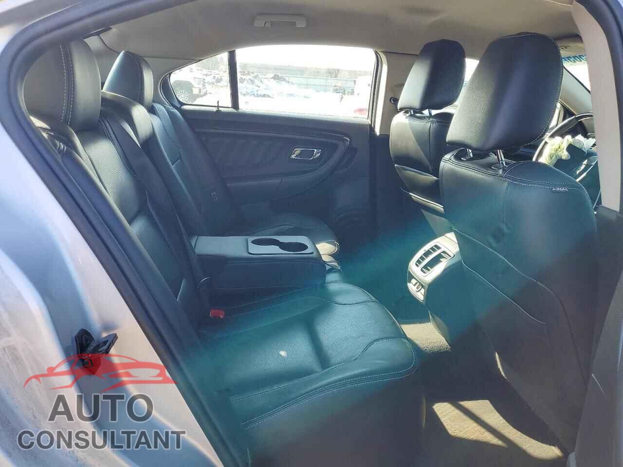 FORD TAURUS 2010 - 1FAHP2JW5AG138550