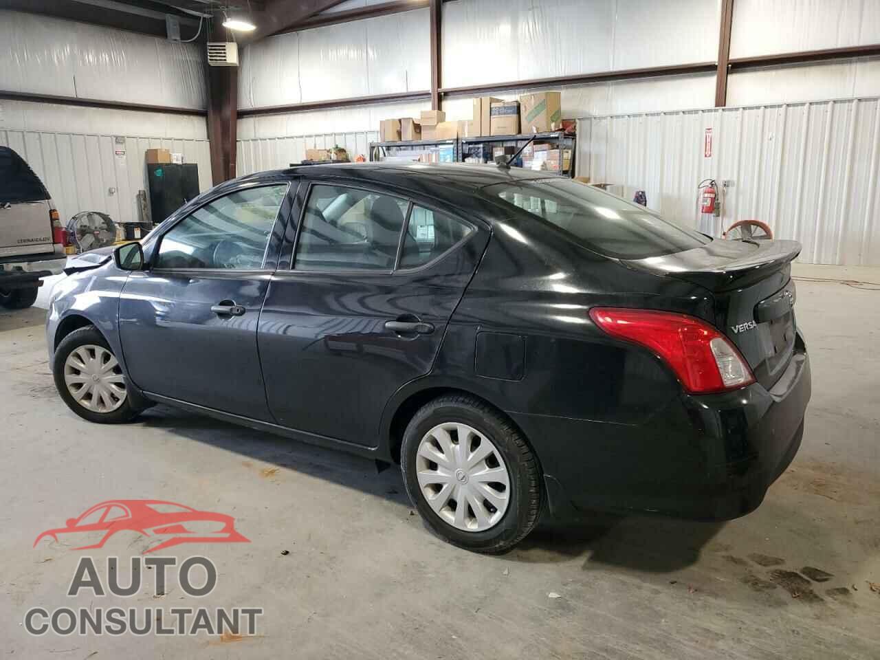NISSAN VERSA 2017 - 3N1CN7AP7HL821472