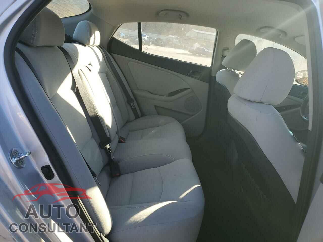 KIA OPTIMA 2014 - 5XXGM4A70EG345511