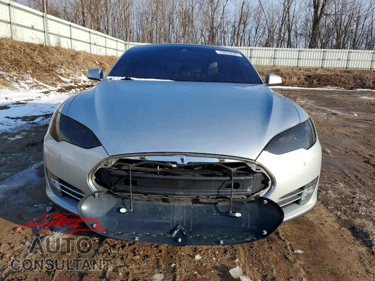 TESLA MODEL S 2015 - 5YJSA1E4XFF116419