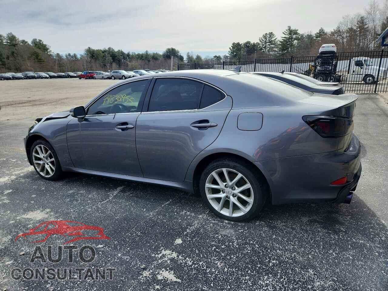 LEXUS IS 2013 - JTHCF5C24D5063082