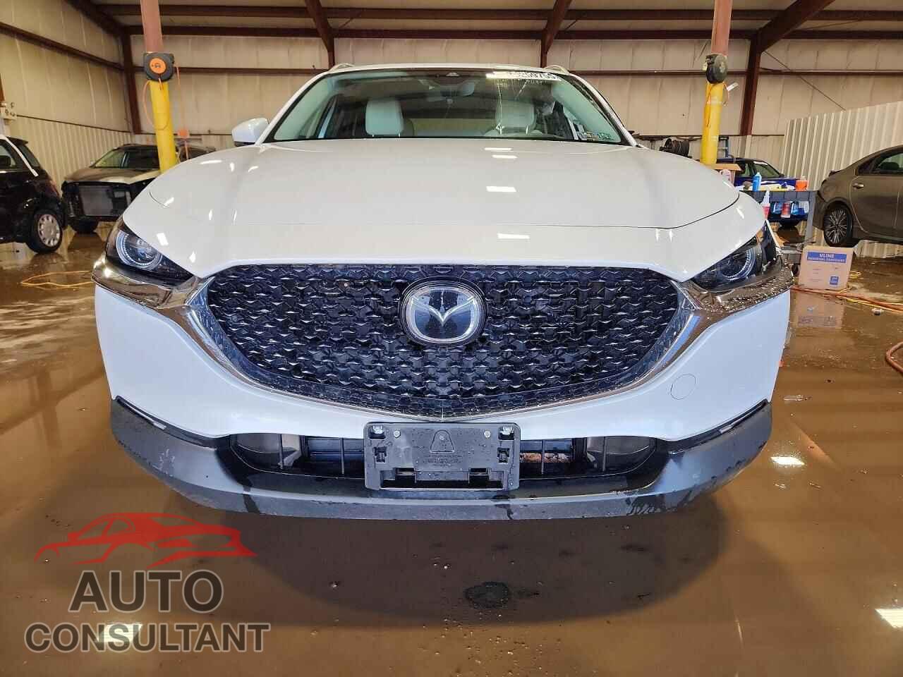 MAZDA CX30 2020 - 3MVDMBEM4LM106674