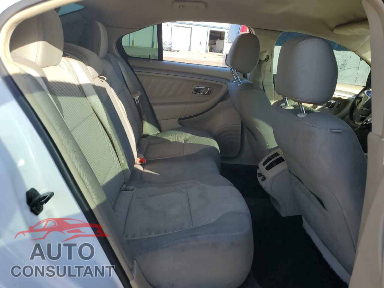 FORD TAURUS 2013 - 1FAHP2E88DG192702