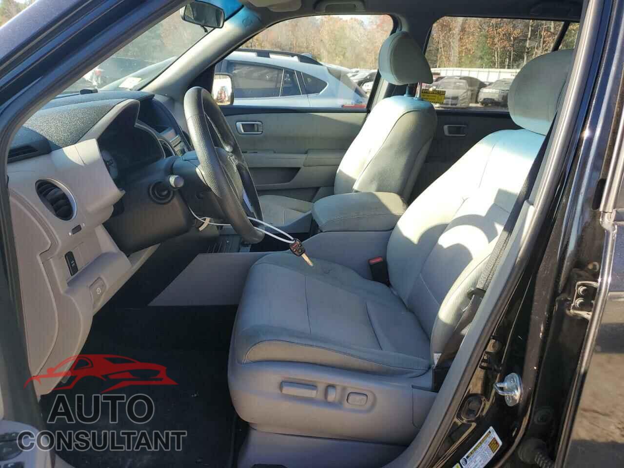 HONDA PILOT 2010 - 5FNYF4H42AB014551