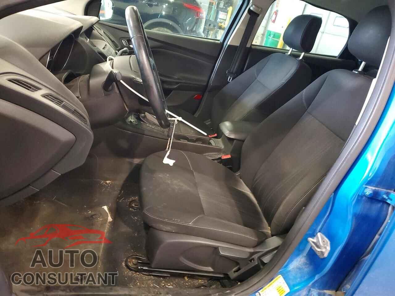 FORD FOCUS 2016 - 1FADP3F23GL238110