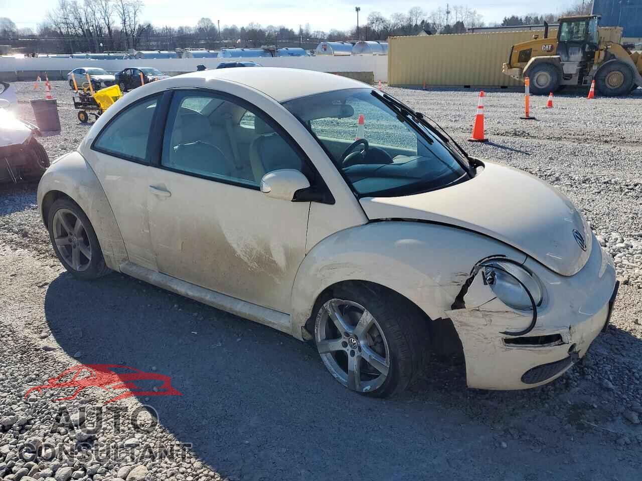 VOLKSWAGEN BEETLE 2010 - 3VWPW3AG0AM017239