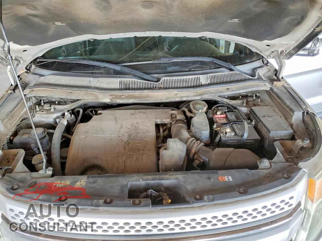 FORD EXPLORER 2015 - 1FM5K7F82FGC26302