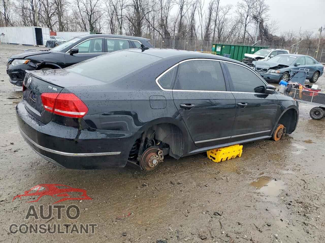 VOLKSWAGEN PASSAT 2013 - 1VWCN7A36DC096718