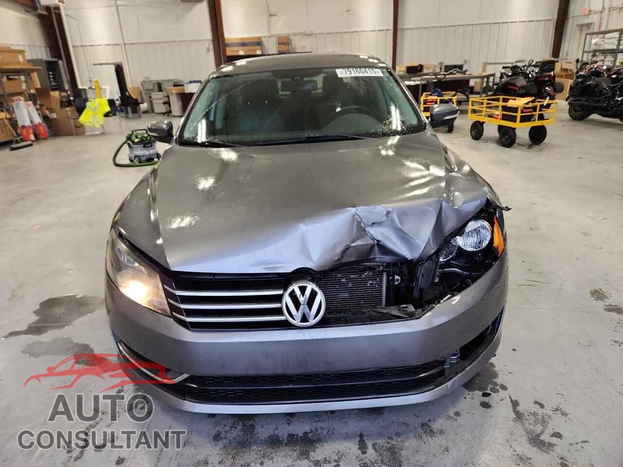 VOLKSWAGEN PASSAT 2014 - 1VWBP7A32EC002843