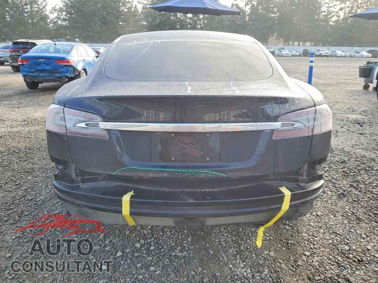 TESLA MODEL S 2014 - 5YJSA1H13EFP44256