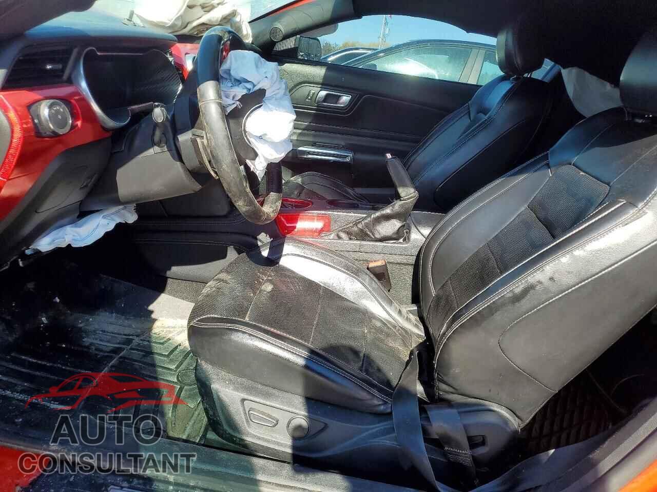 FORD MUSTANG 2020 - 1FA6P8TH8L5140039