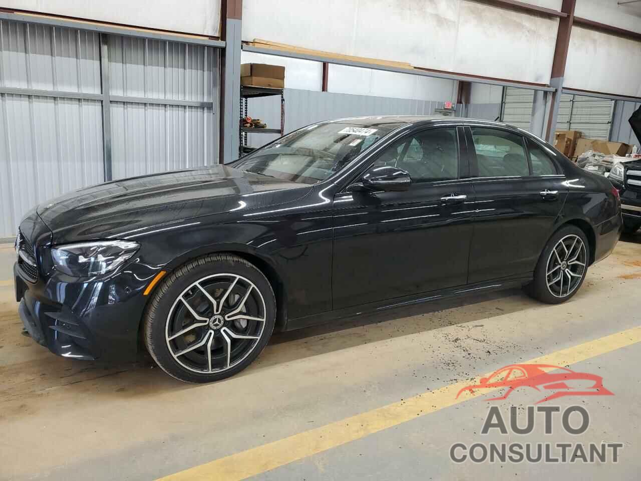 MERCEDES-BENZ E-CLASS 2022 - W1KZF8DB0NB054108