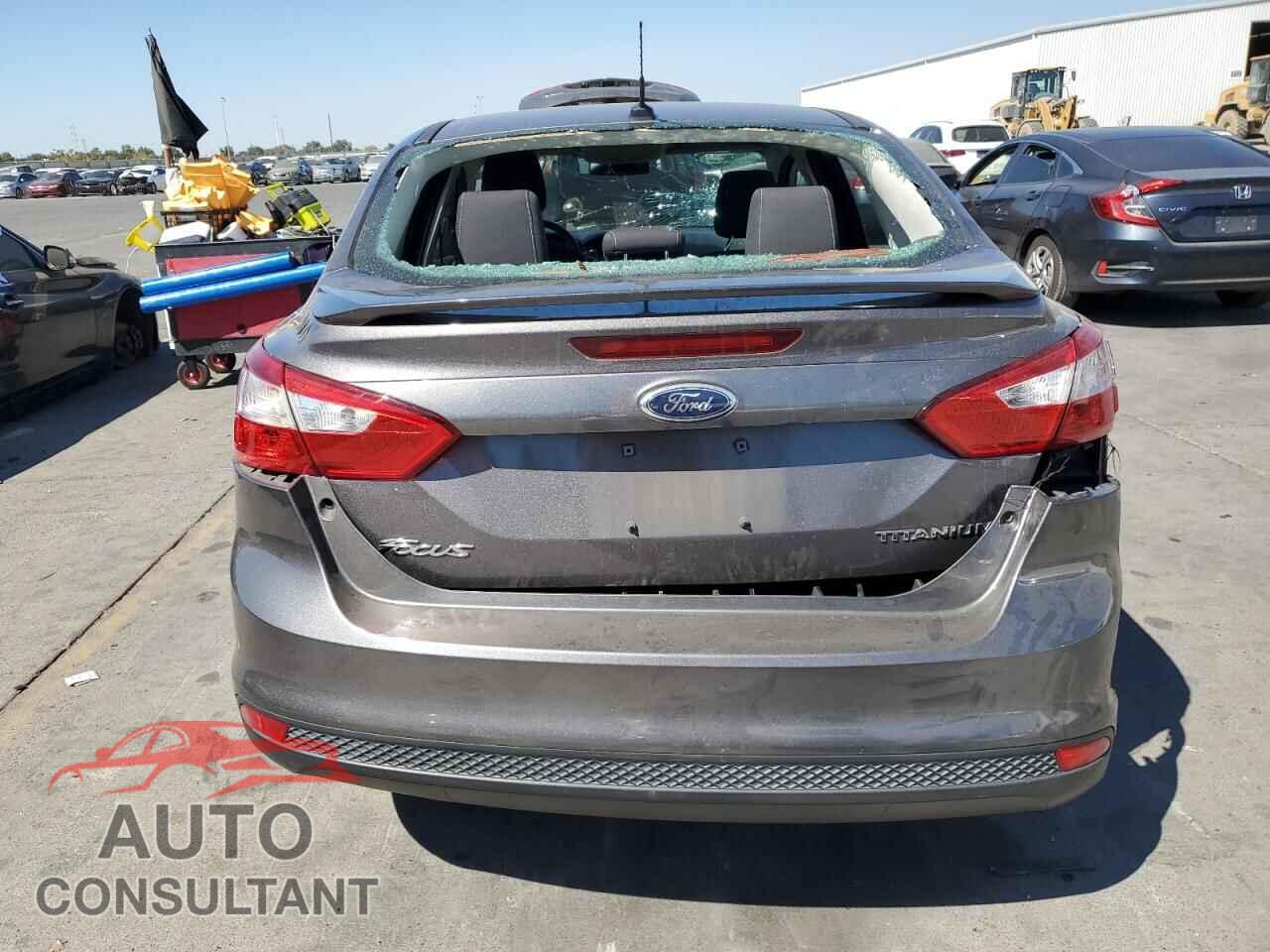 FORD FOCUS 2012 - 1FAHP3J29CL268036