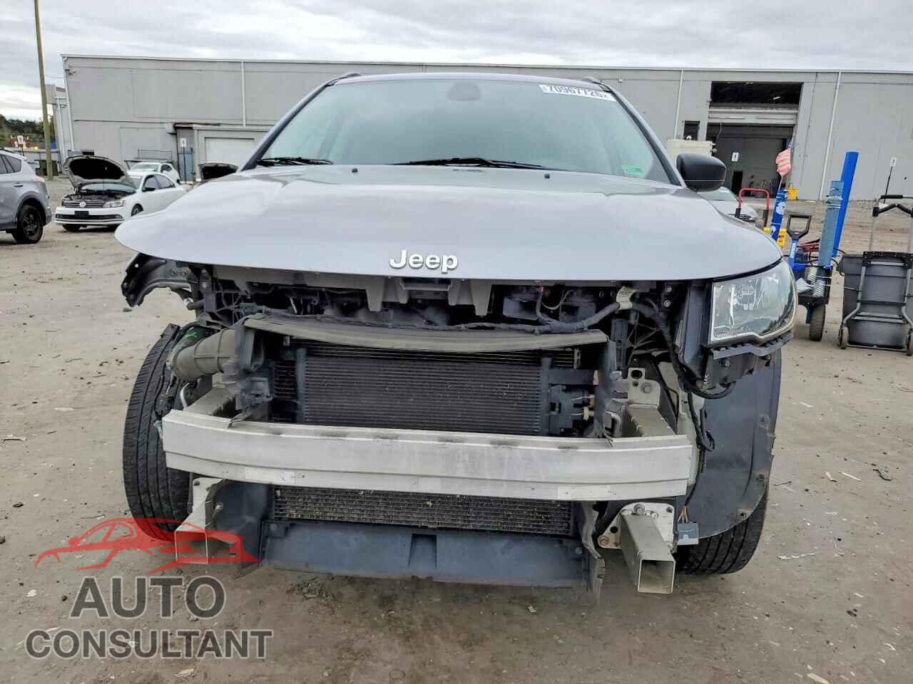 JEEP COMPASS 2019 - 3C4NJDAB1KT600378