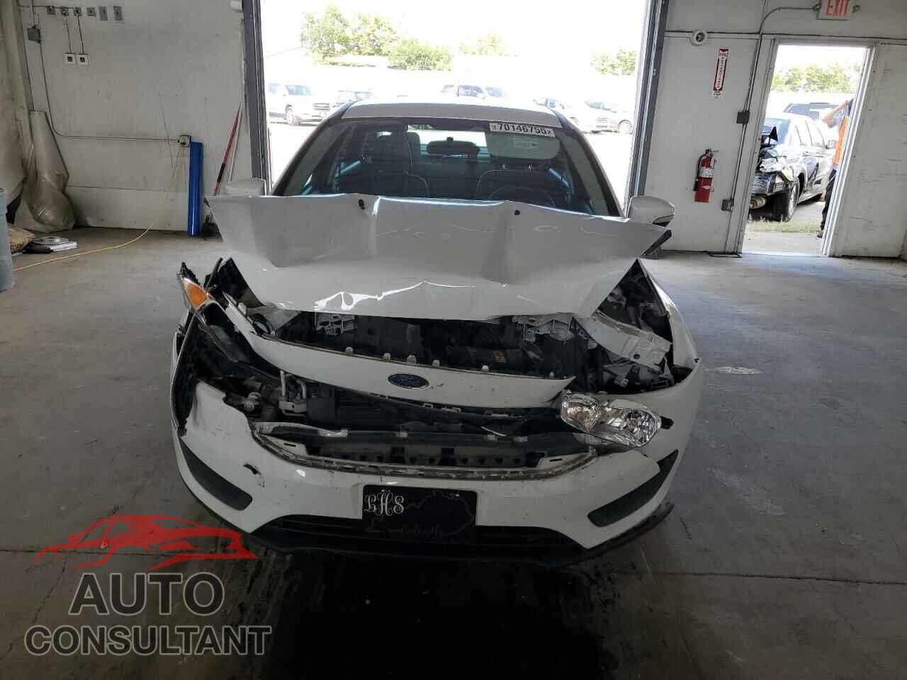 FORD FOCUS 2016 - 1FADP3F20GL297129