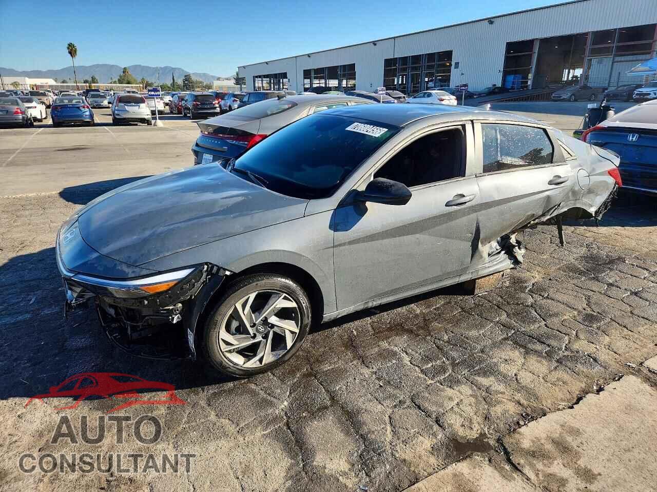 HYUNDAI ELANTRA 2025 - KMHLM4DG3SU934788