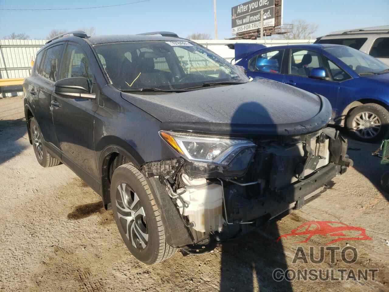 TOYOTA RAV4 2017 - JTMBFREV2HJ116001