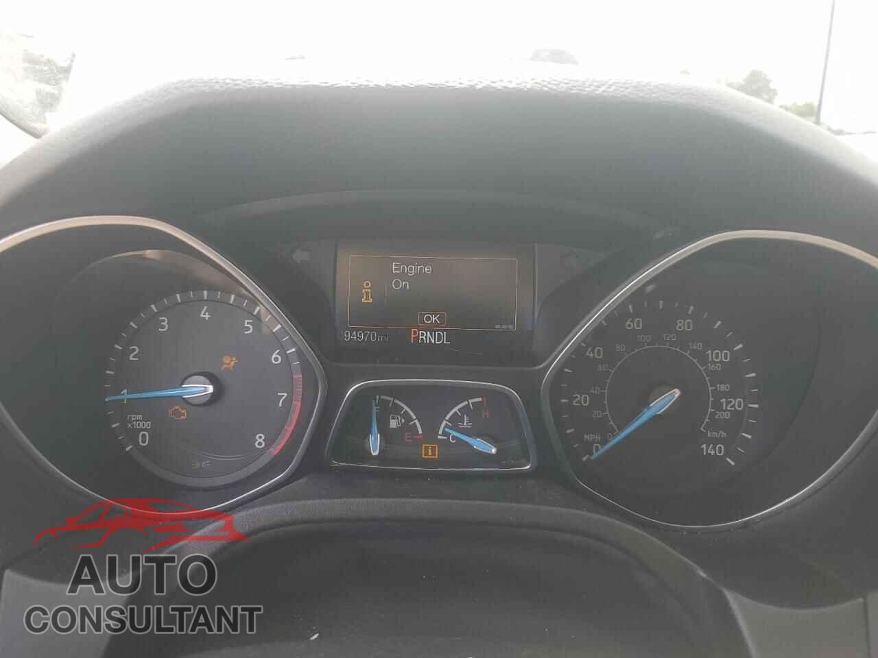 FORD FOCUS 2017 - 1FADP3F27HL327096