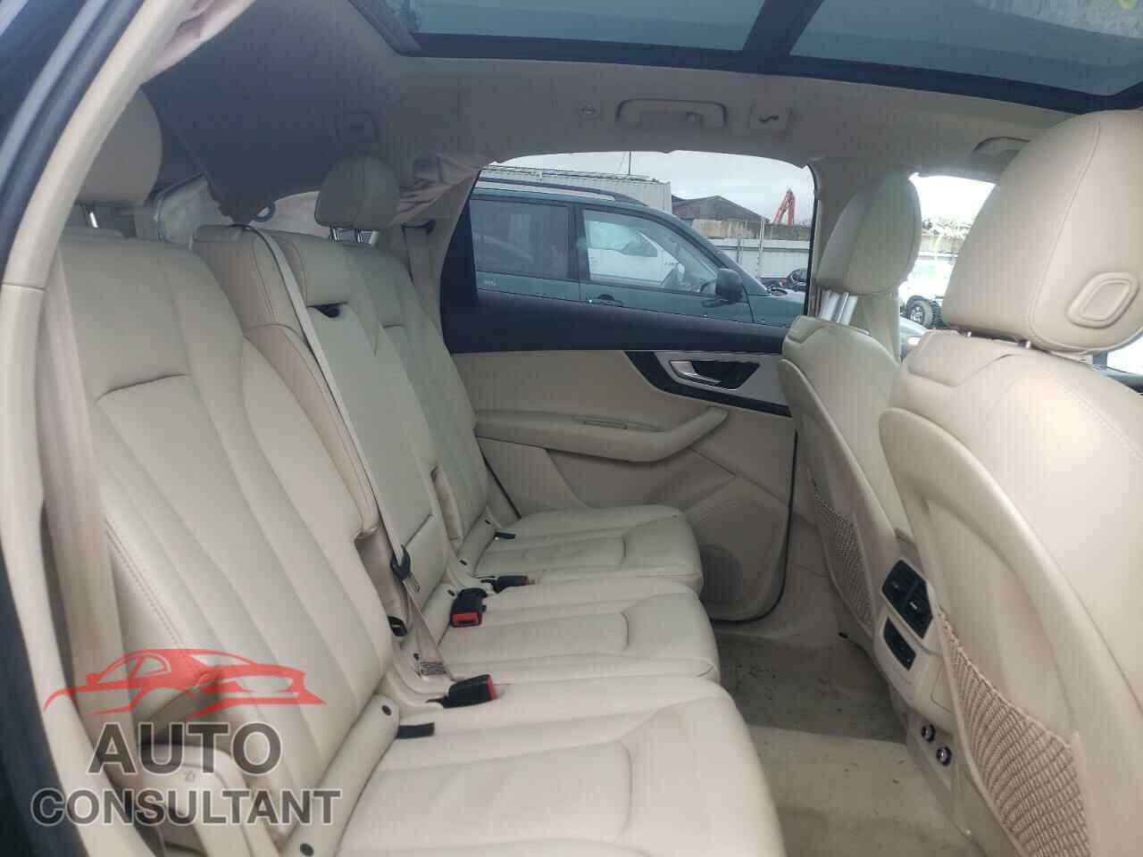 AUDI Q7 2018 - WA1AHAF76JD007725