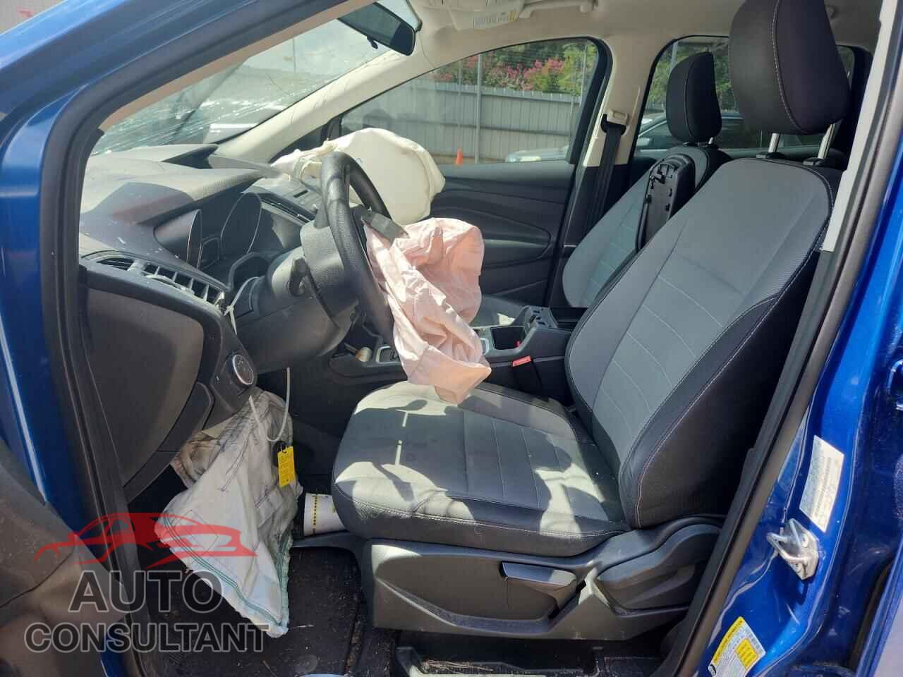 FORD ESCAPE 2018 - 1FMCU0F77JUA22864