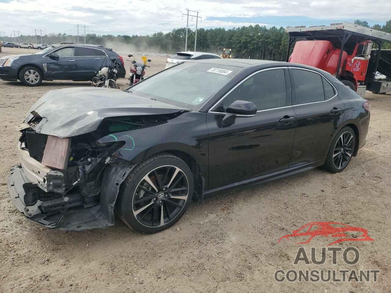 TOYOTA CAMRY 2018 - 4T1B61HK7JU125795