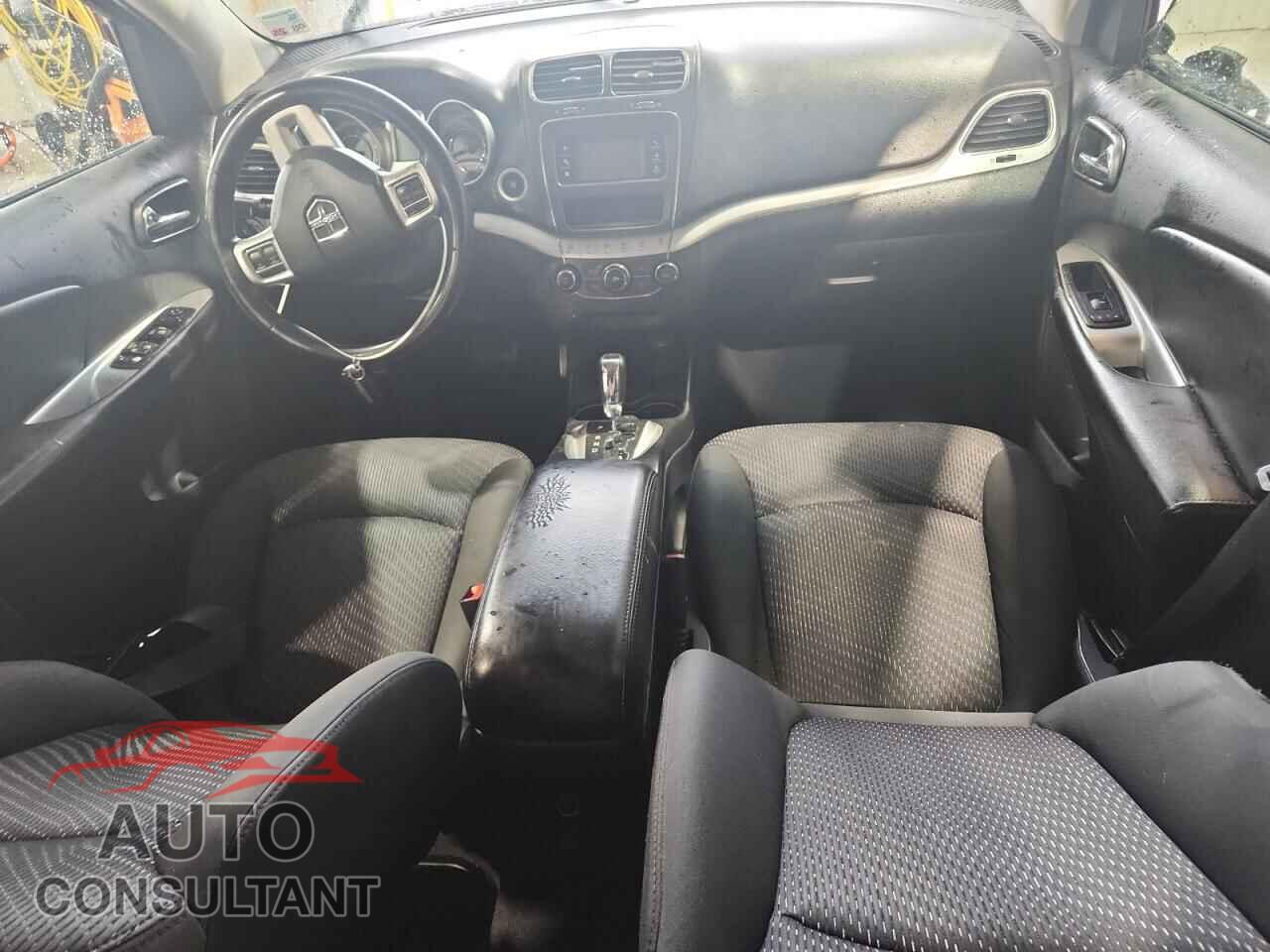 DODGE JOURNEY 2015 - 3C4PDCAB1FT739202