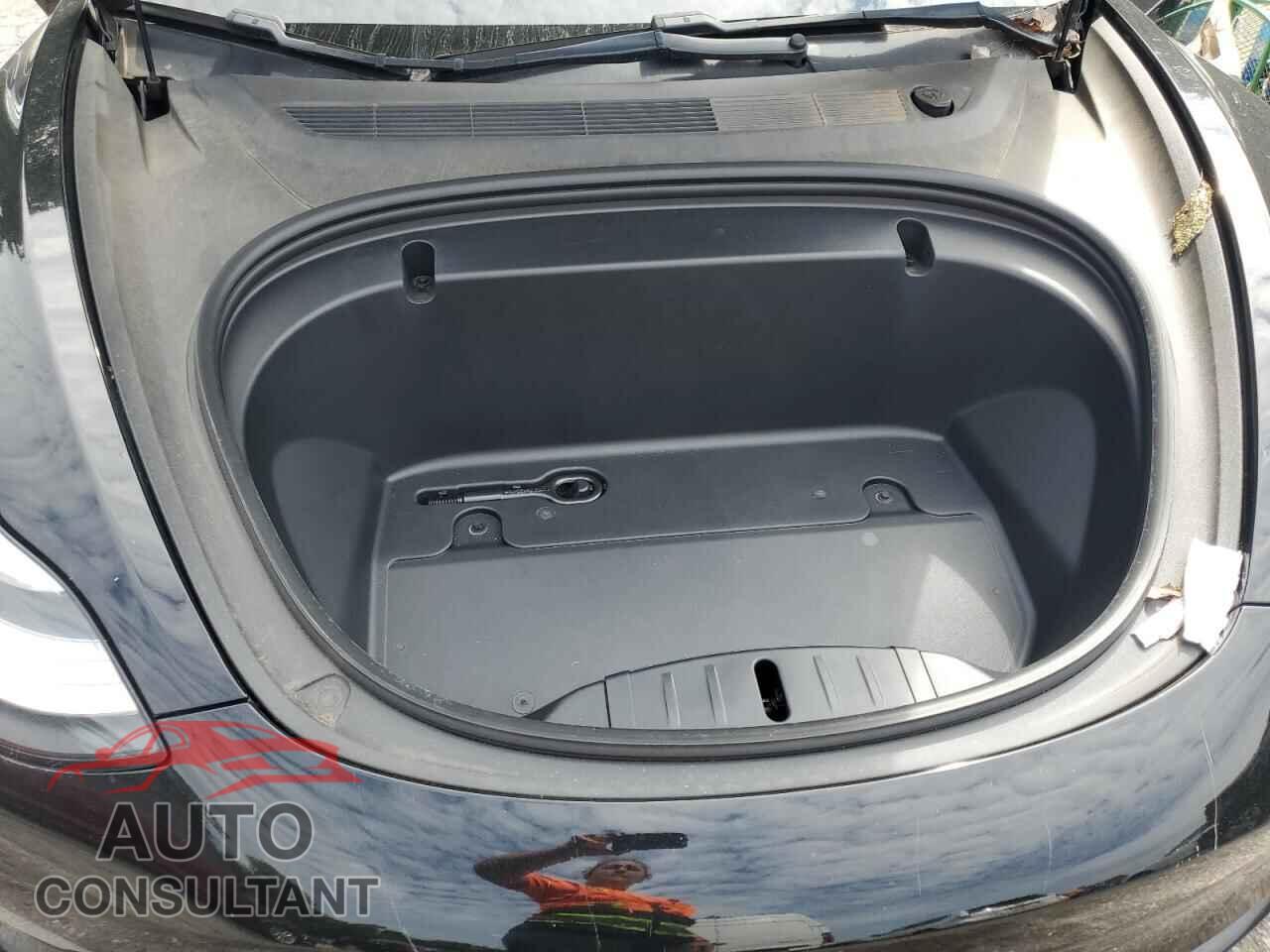 TESLA MODEL 3 2020 - 5YJ3E1EC1LF713079