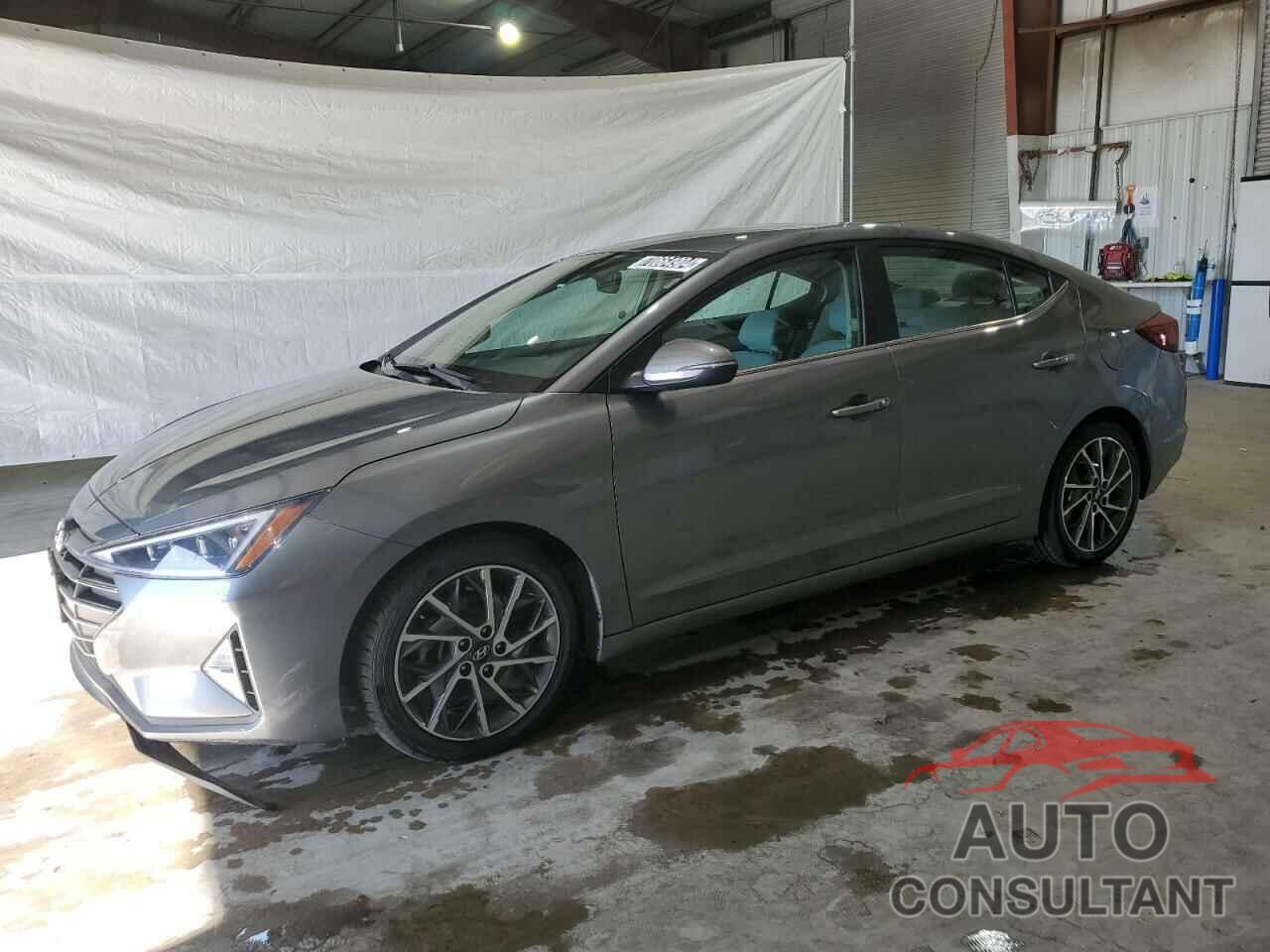 HYUNDAI ELANTRA 2019 - 5NPD84LF5KH438567