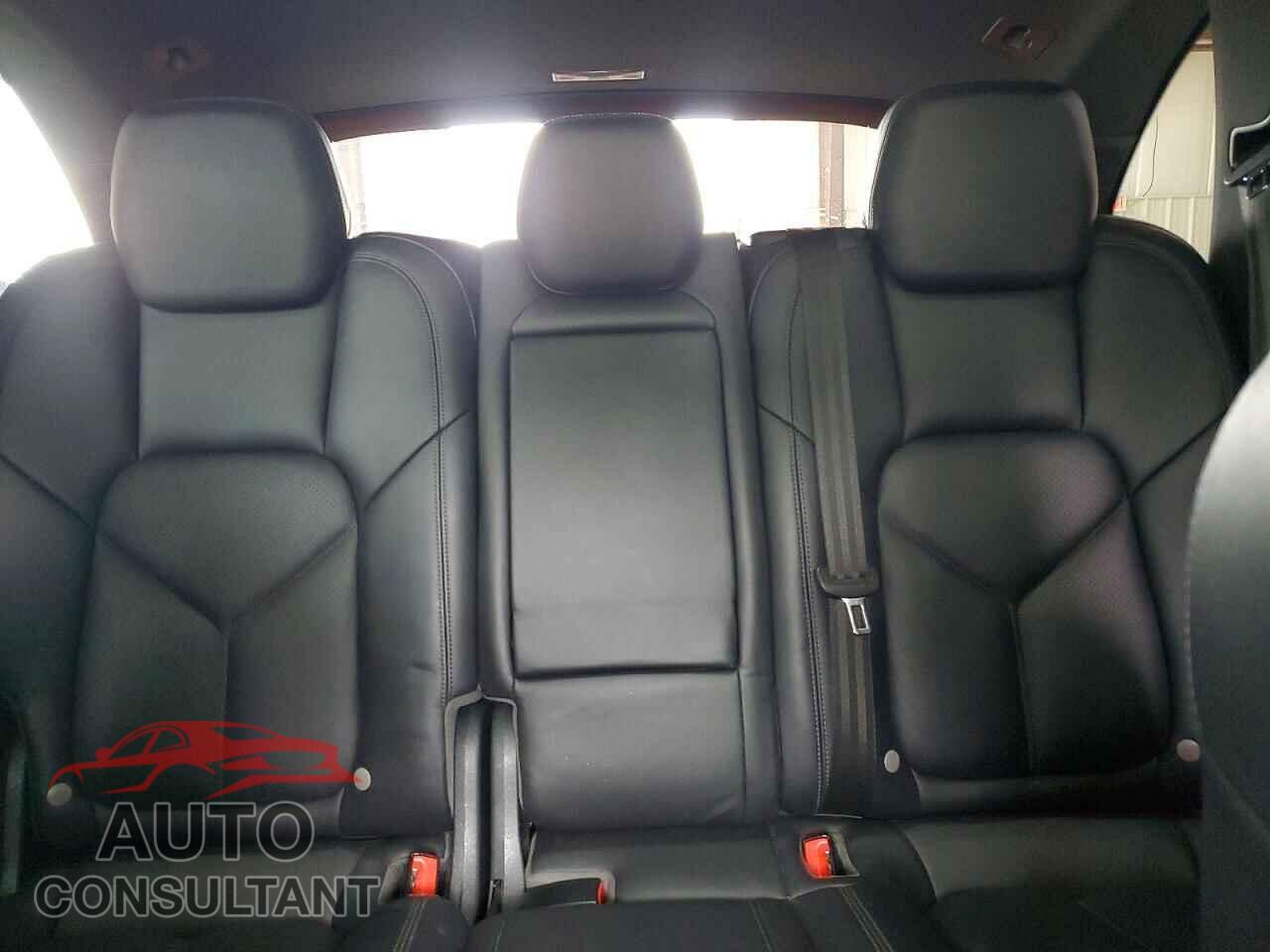 PORSCHE CAYENNE 2015 - WP1AE2A2XFLA52534