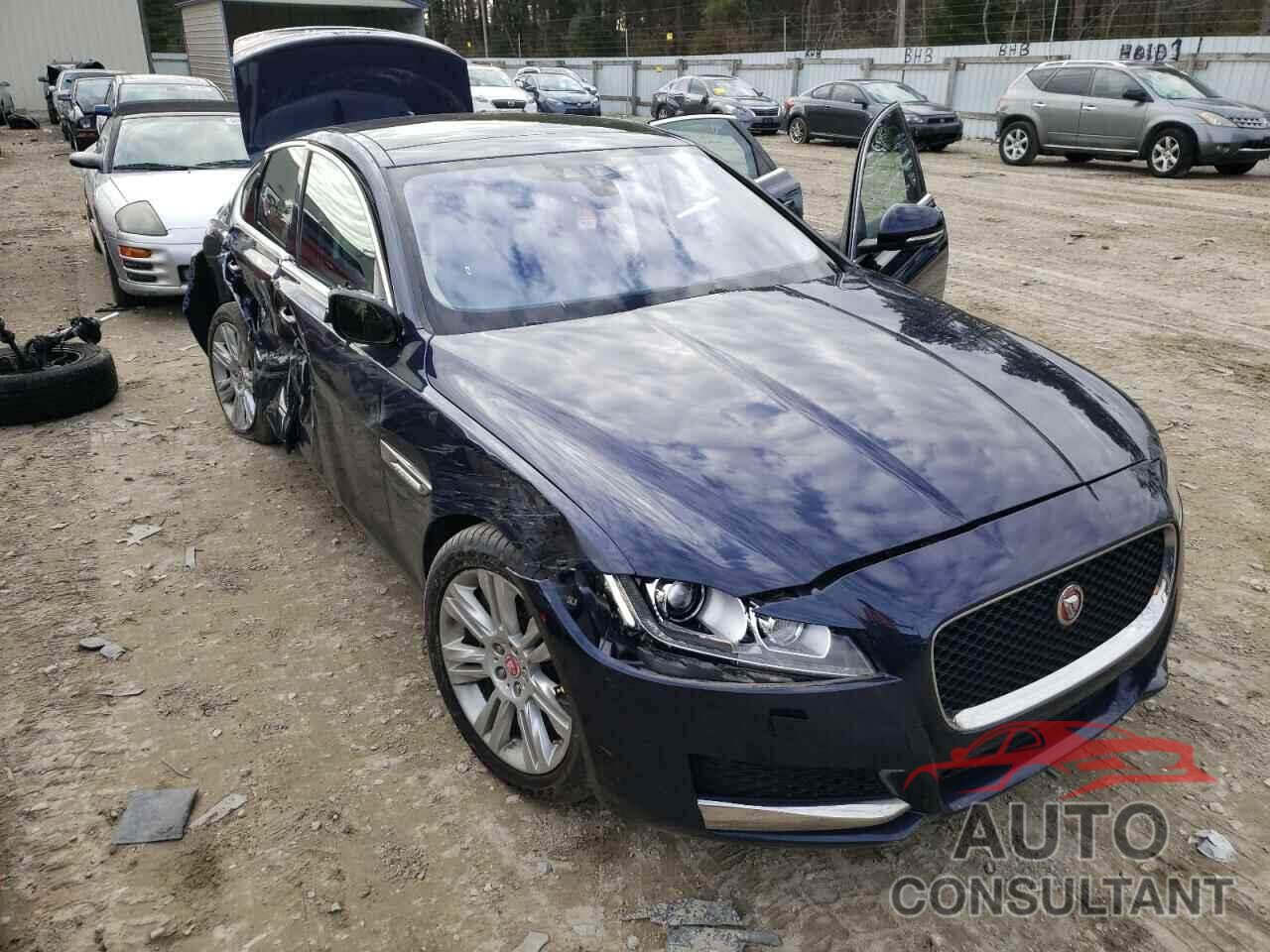 JAGUAR XF 2017 - SAJBJ4BV9HCY28873