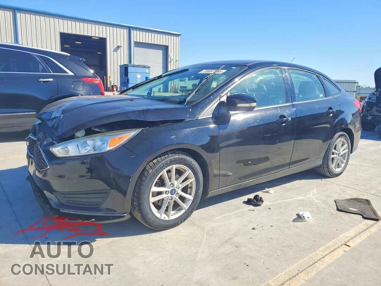 FORD FOCUS 2017 - 1FADP3F27HL286212