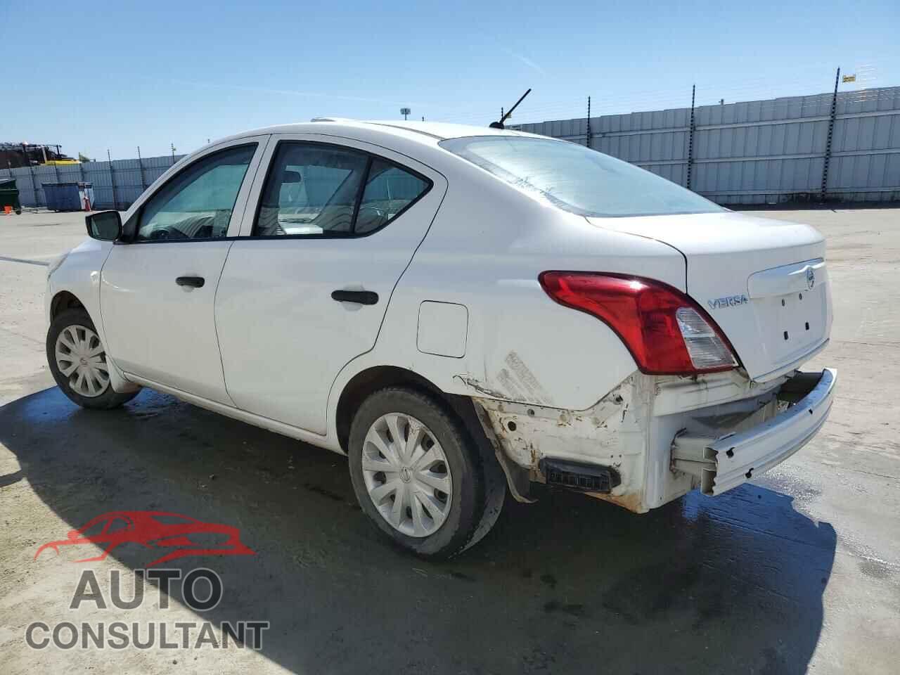 NISSAN VERSA 2017 - 3N1CN7APXHL811695