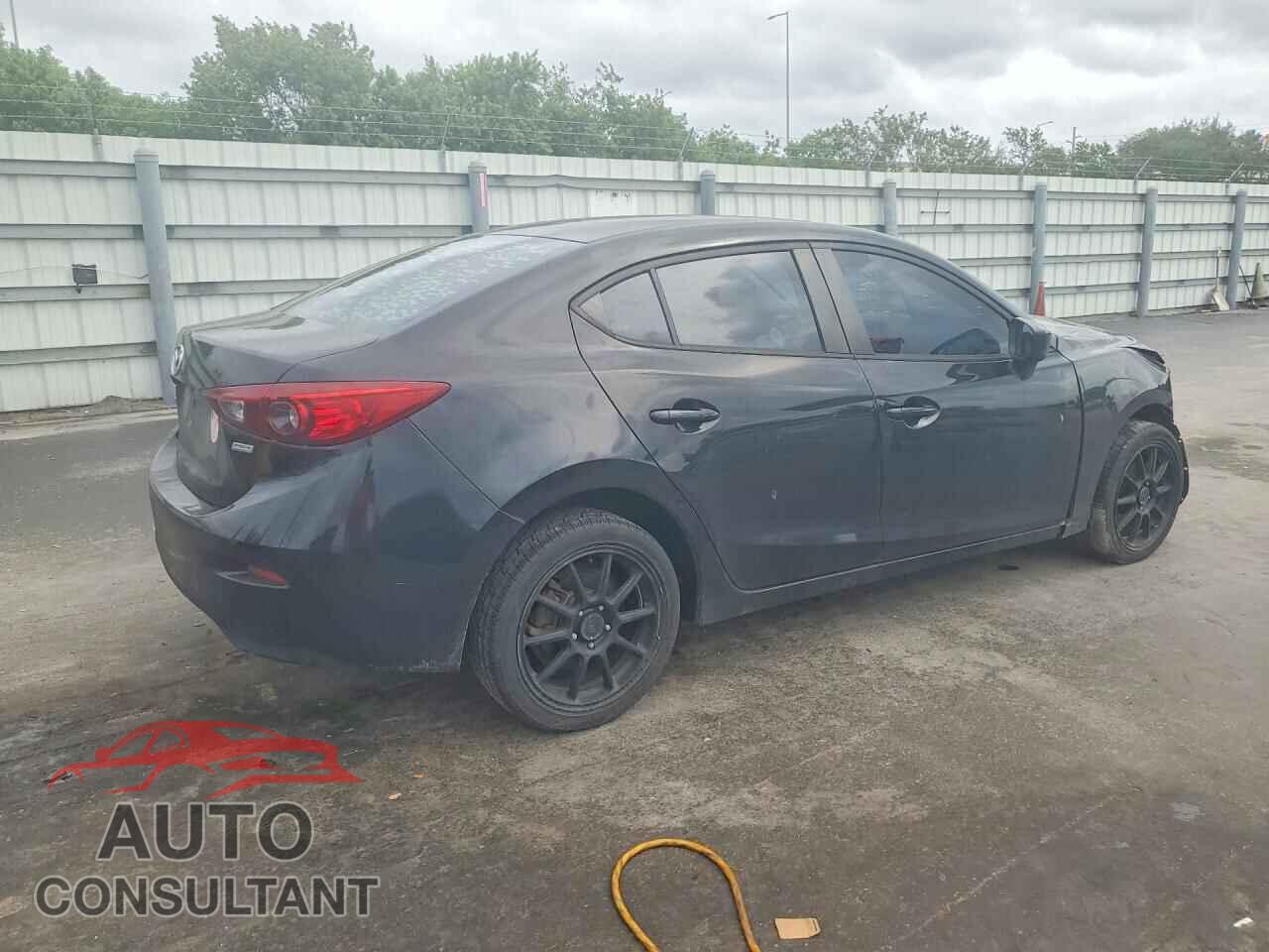 MAZDA 3 2017 - 3MZBN1U73HM113986