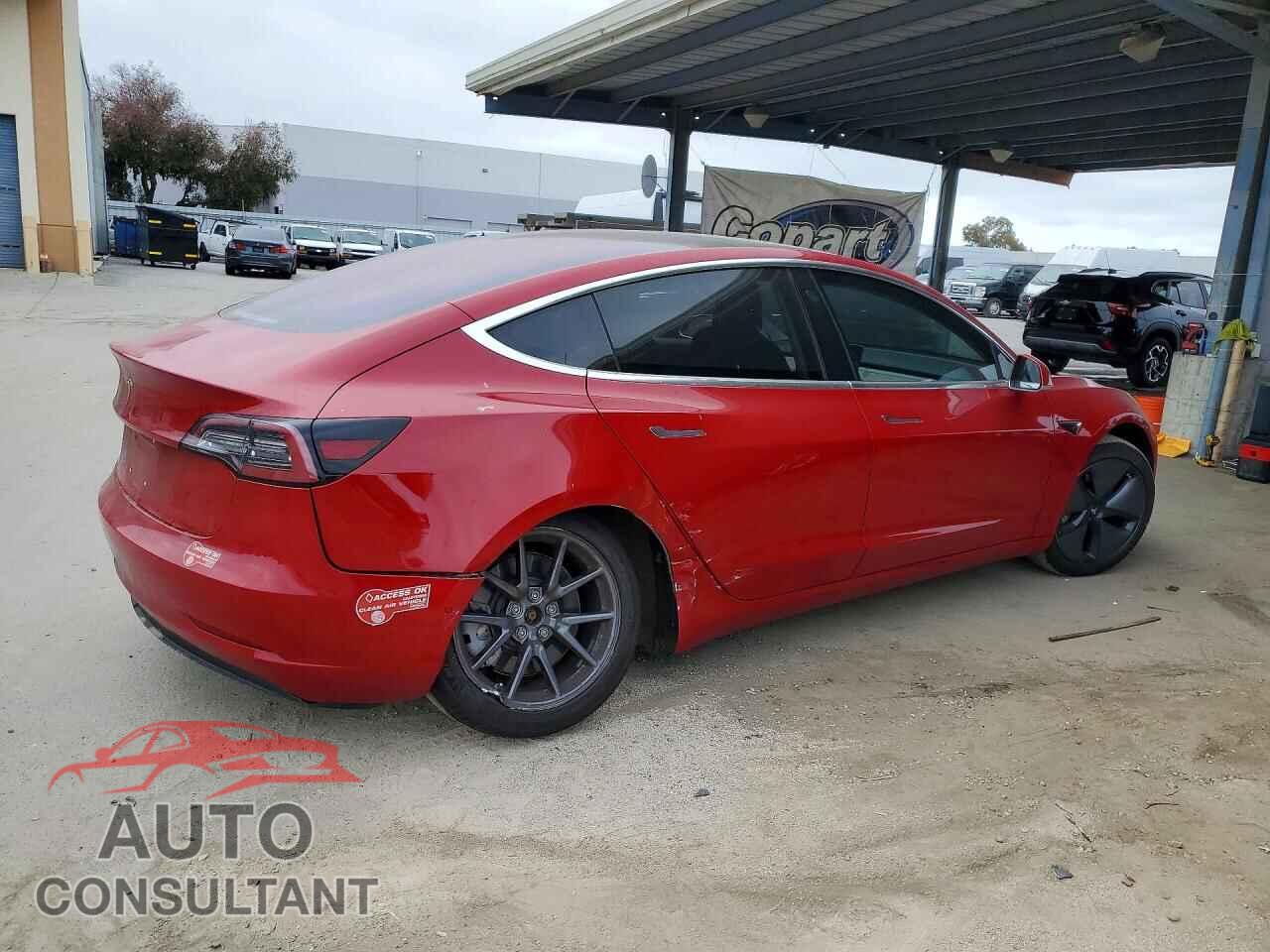 TESLA MODEL 3 2018 - 5YJ3E1EA0JF016739
