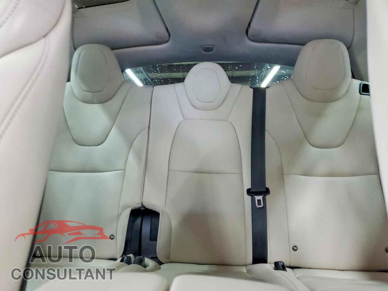 TESLA MODEL X 2018 - 5YJXCDE25JF088781