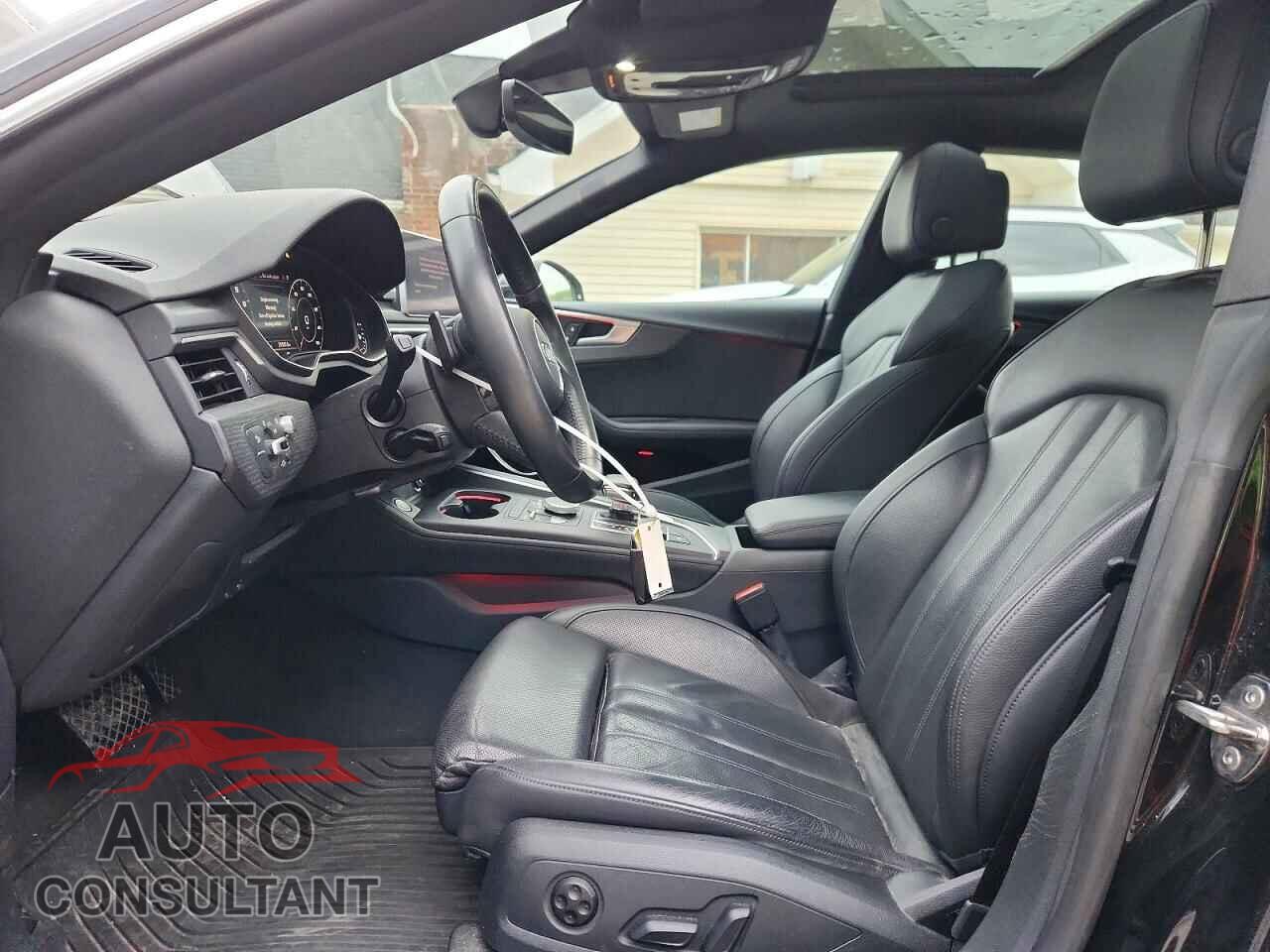 AUDI A5 2018 - WAUCNCF57JA008740