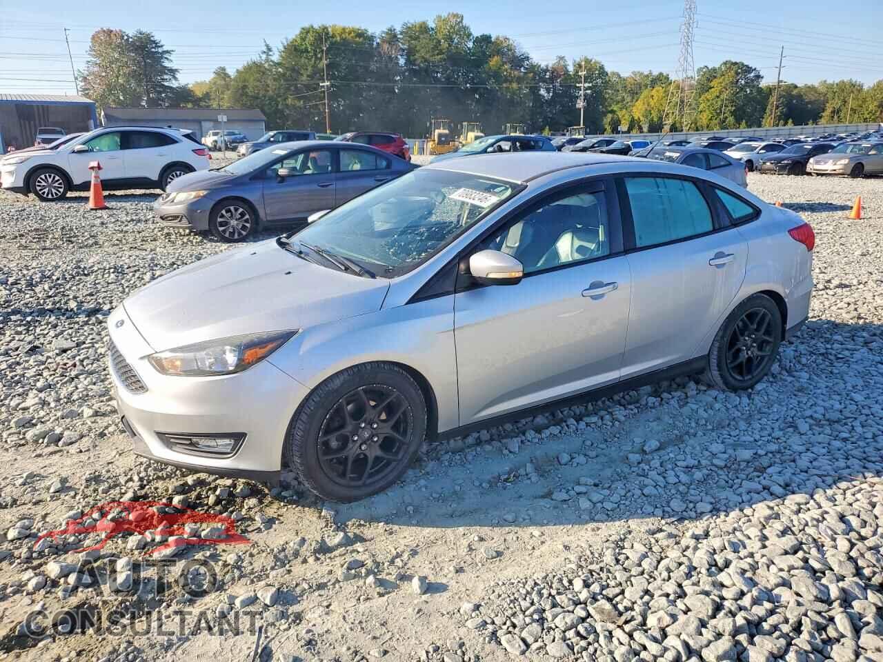 FORD FOCUS SE 2016 - 1FADP3F2XGL229081