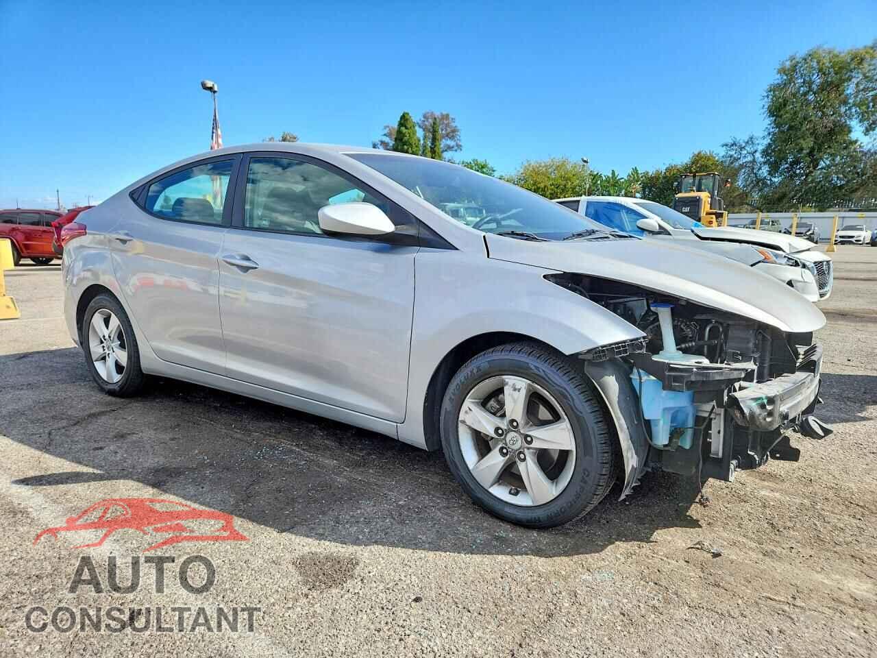 HYUNDAI ELANTRA 2012 - KMHDH4AE8CU419945