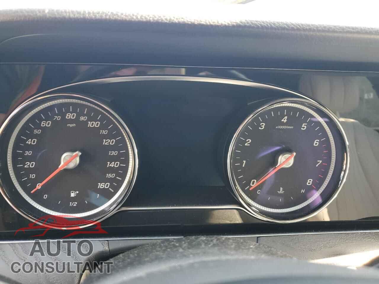 MERCEDES-BENZ E-CLASS 2017 - WDDZF4KB2HA151655