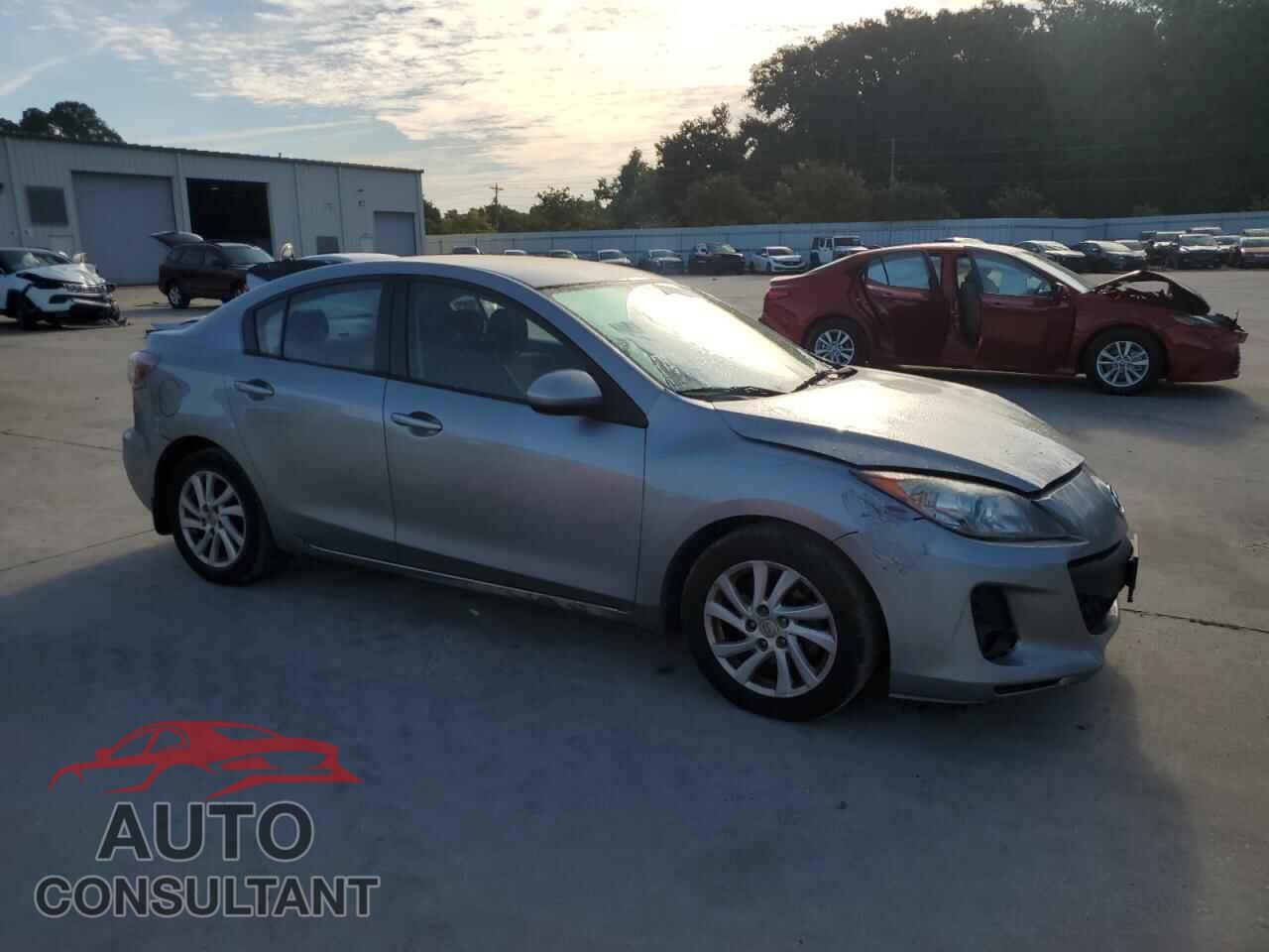MAZDA 3 2012 - JM1BL1V70C1698409