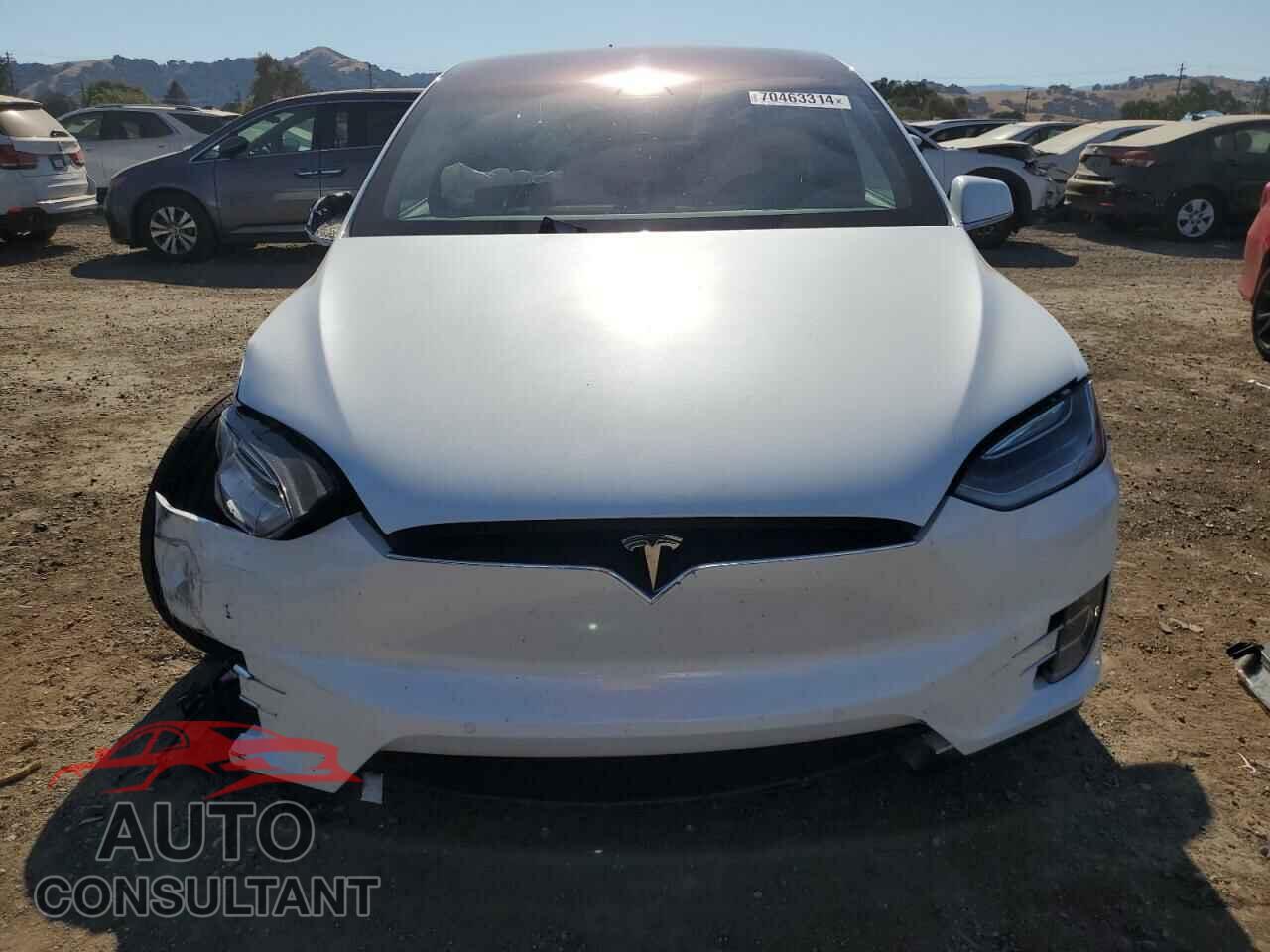 TESLA MODEL X 2017 - 5YJXCBE21HF068512