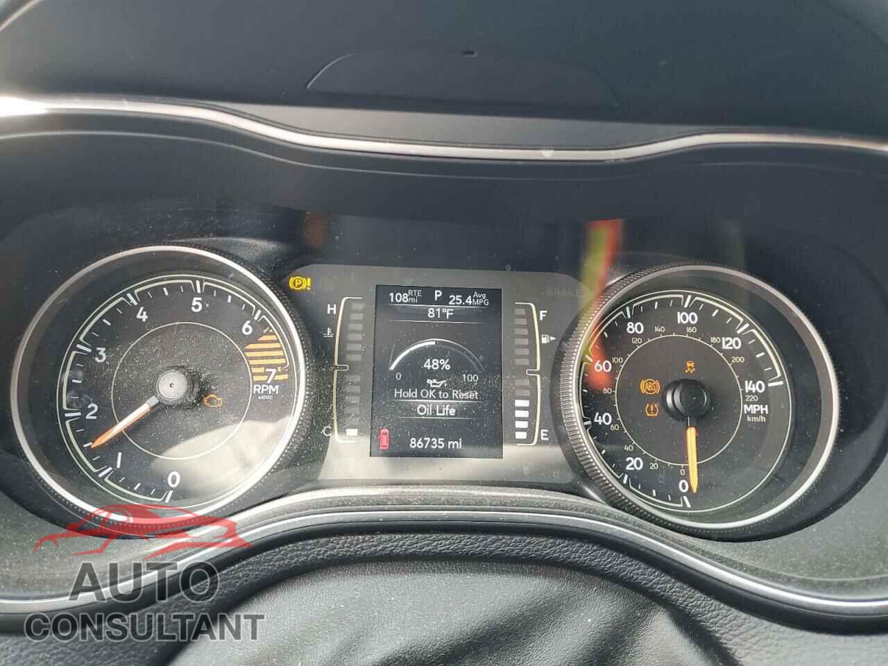 JEEP GRAND CHER 2019 - 1C4PJLCB1KD439357
