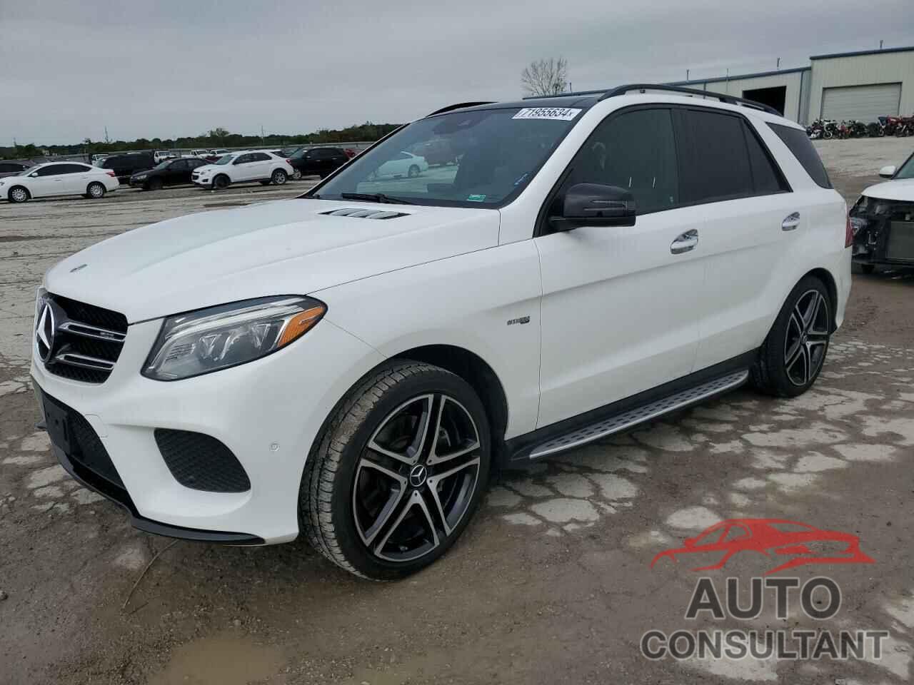 MERCEDES-BENZ GLE-CLASS 2018 - 4JGDA6EBXJB077617