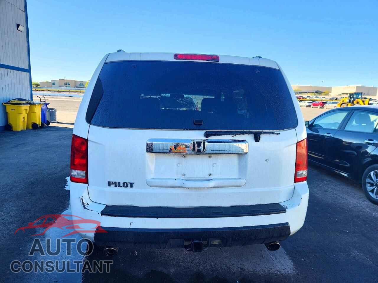 HONDA PILOT 2011 - 5FNYF3H54BB010070