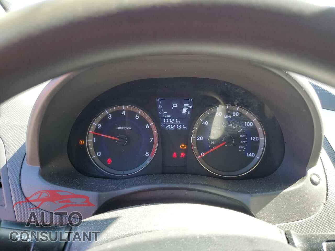 HYUNDAI ACCENT 2014 - KMHCT4AEXEU654618