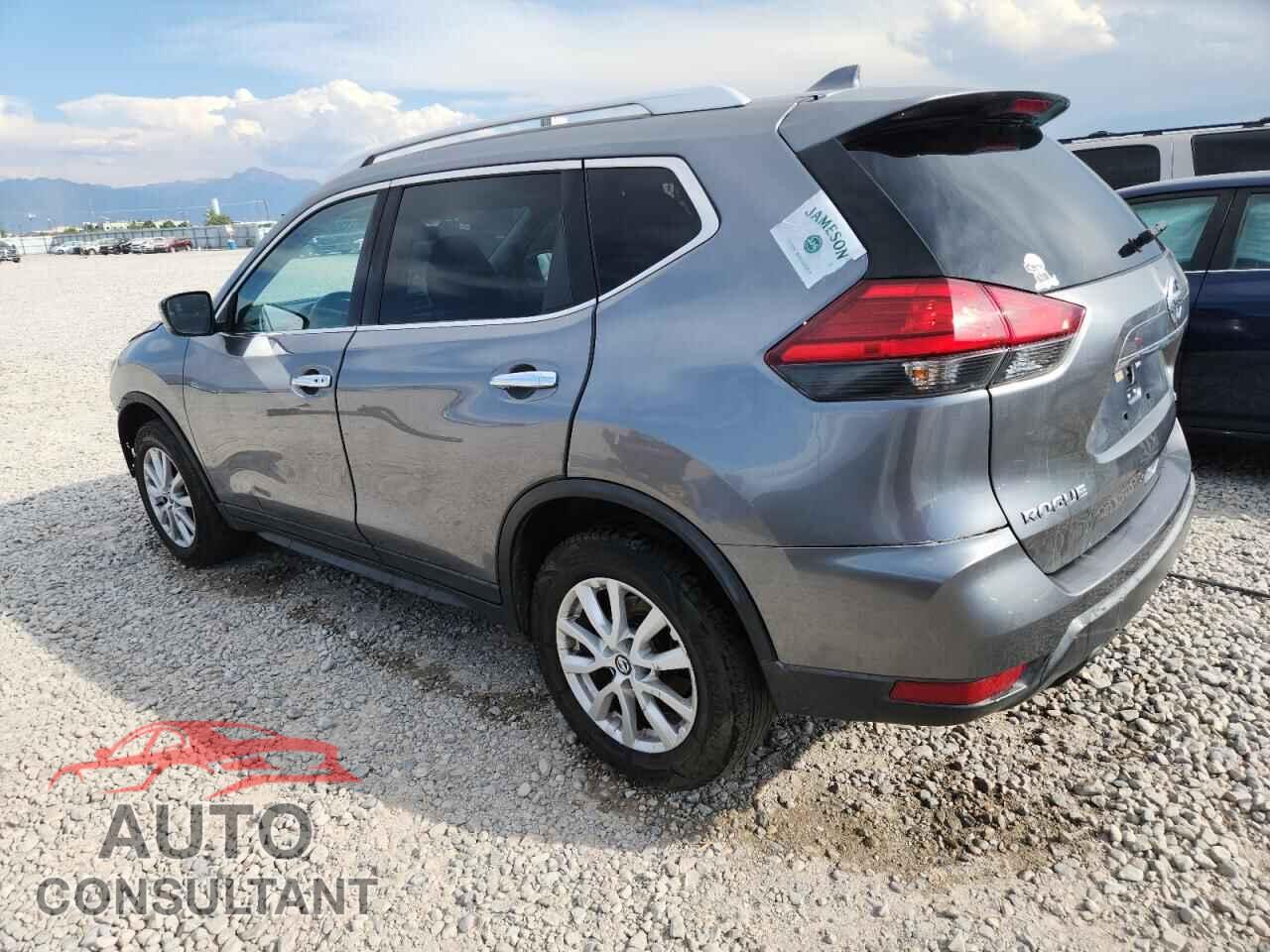 NISSAN ROGUE 2017 - KNMAT2MV2HP567858